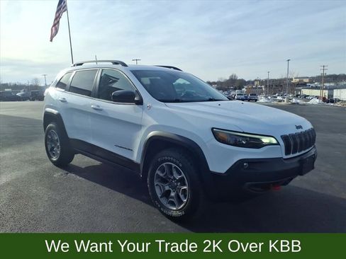 Used 2022 Jeep Cherokee Trailhawk w/ Sun, Sound & Nav Group image 8