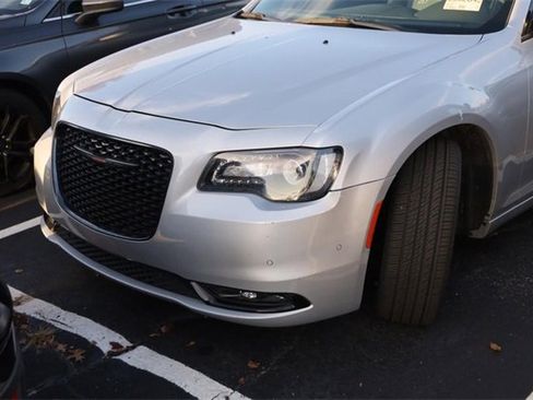 Used 2023 Chrysler 300 S image 2