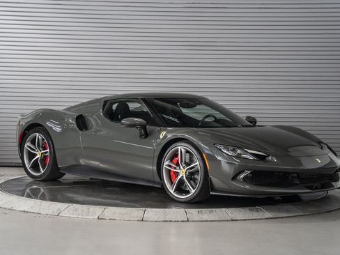 Used 2025 Ferrari 296 GTB RWD image 7