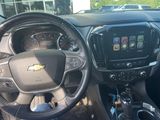 Used 2018 Chevrolet Traverse LT image 2
