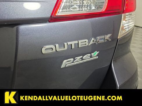 Used 2013 Subaru Outback 2.5i Premium w/ Popular Pkg 1B AWD/4WD image 10