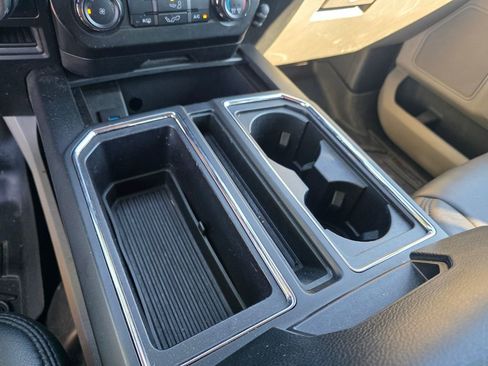 Used 2017 Ford F150 XL w/ Equipment Group 101A Mid image 16