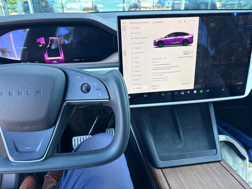 Used 2022 Tesla Model X AWD/4WD image 4