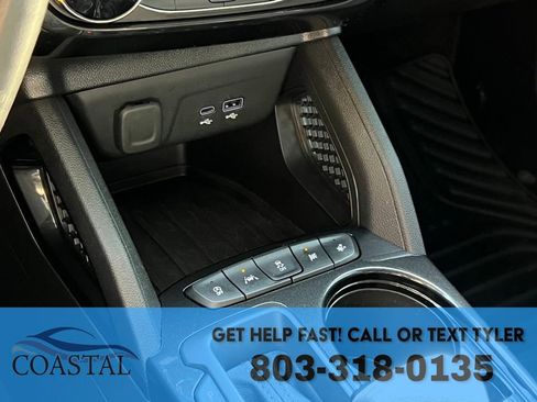 Used 2024 Chevrolet TrailBlazer LT w/ Driver Confidence Package image 39