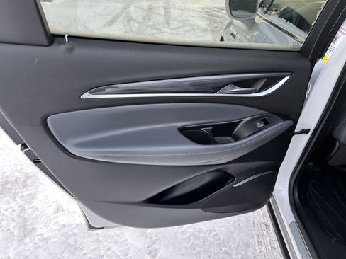 Used 2019 Buick Enclave Premium image 19