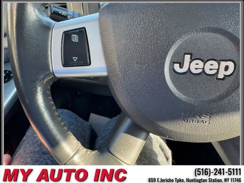 Used 2008 Jeep Grand Cherokee Laredo image 21