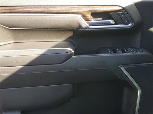 Certified 2023 GMC Sierra 1500 Elevation image 19
