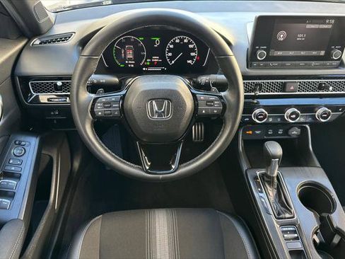 Used 2025 Honda Civic Sport image 13