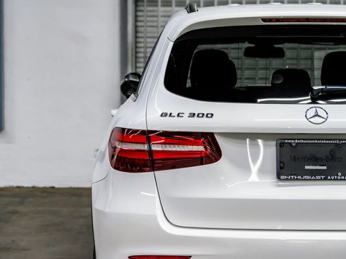 Used 2019 Mercedes-Benz GLC 300 image 59