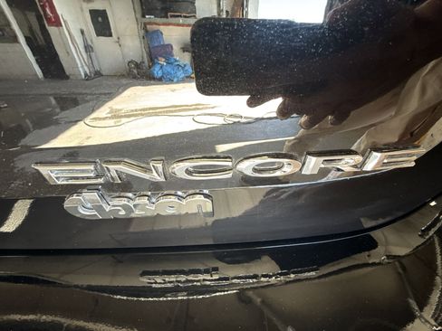 Used 2022 Buick Encore Preferred w/ Safety Package II image 29