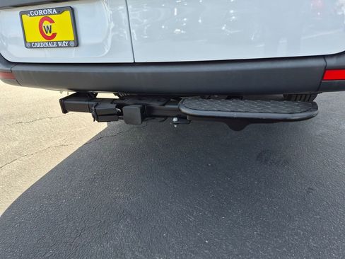 Used 2025 Mercedes-Benz Sprinter 2500 image 12