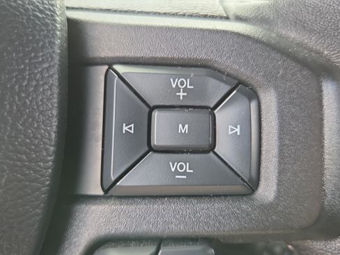 Used 2020 Ford F150 XLT w/ Equipment Group 302A Luxury RWD image 25