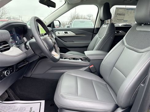 New 2026 Ford Explorer Active w/ Active Comfort Package image 20