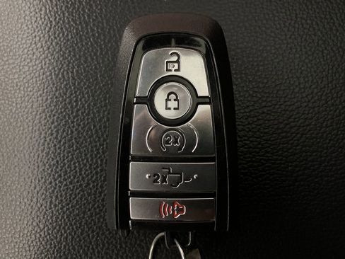 Certified 2022 Ford F150 XLT w/ Equipment Group 302A High image 34