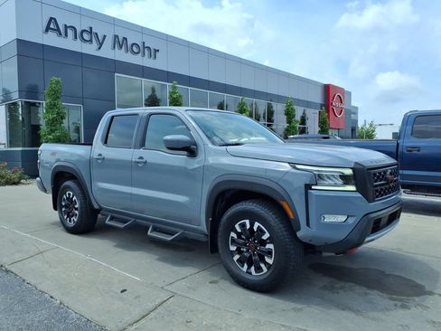 Certified 2024 Nissan Frontier PRO-4X w/ Technology Package AWD/4WD image 1