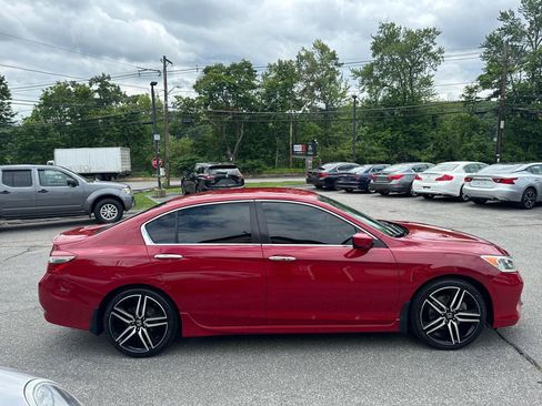 Used 2016 Honda Accord Sport image 9