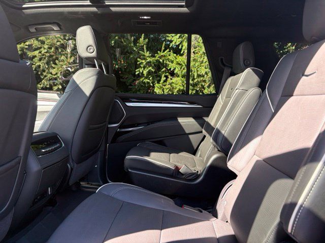 Certified 2026 Cadillac Escalade Luxury w/ Touring Package AWD/4WD image 15