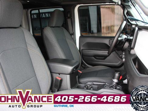 Used 2024 Jeep Wrangler Sport image 16