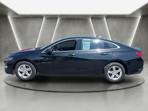 Used 2022 Chevrolet Malibu LS w/ Driver Confidence Package II FWD image 4