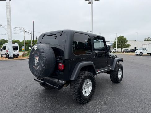 Used 2004 Jeep Wrangler Rubicon w/ Dual Top Group AWD/4WD image 7