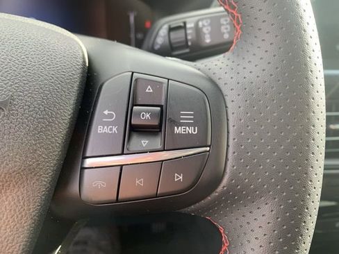 New 2025 Ford Escape ST-Line w/ Equipment Group 301A image 16