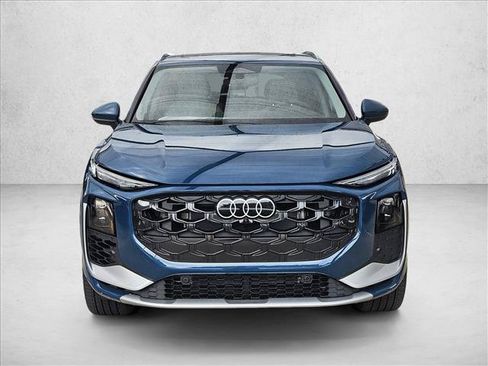 New 2026 Audi Q3 quattro 2.0T AWD/4WD image 2