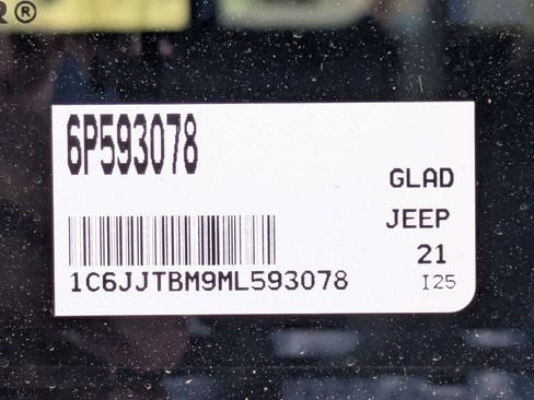 Used 2021 Jeep Gladiator Rubicon image 40