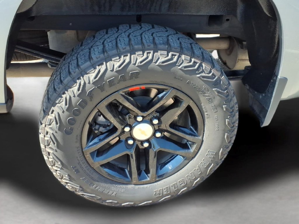 Certified 2023 Chevrolet Silverado 1500 LT Trail Boss w/ LPO, Dark Essentials Package AWD/4WD image 33