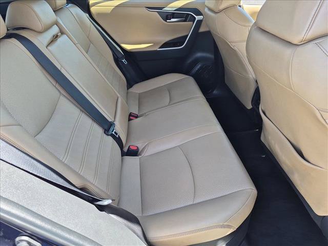 Used 2022 Toyota RAV4 Limited AWD/4WD image 19