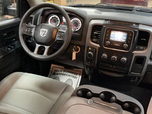 Used 2017 RAM 1500 Express w/ Black Ram 1500 Express Group AWD/4WD image 24