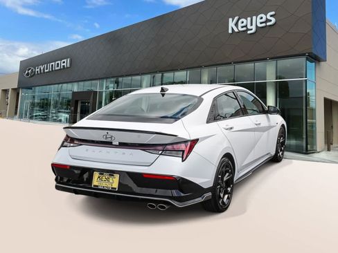 Certified 2025 Hyundai Elantra N Line FWD image 4
