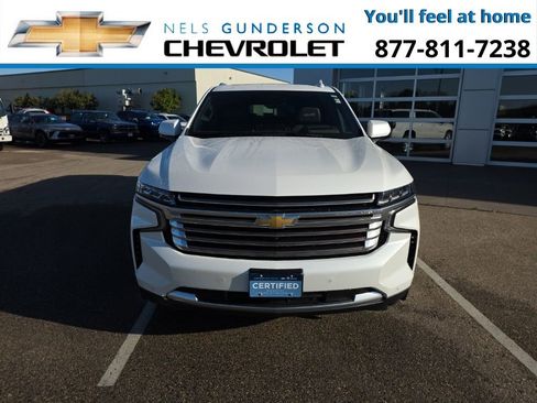 Certified 2024 Chevrolet Suburban High Country w/ Advanced Technology Package image 2