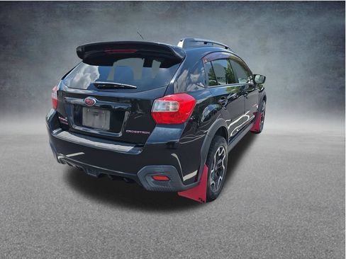 Used 2017 Subaru Crosstrek 2.0i Premium AWD/4WD image 5