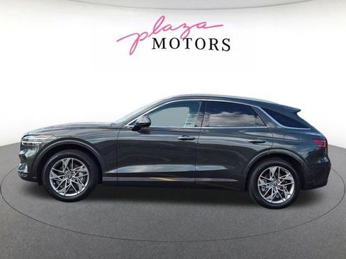 Used 2025 Genesis GV70 2.5T AWD/4WD image 8