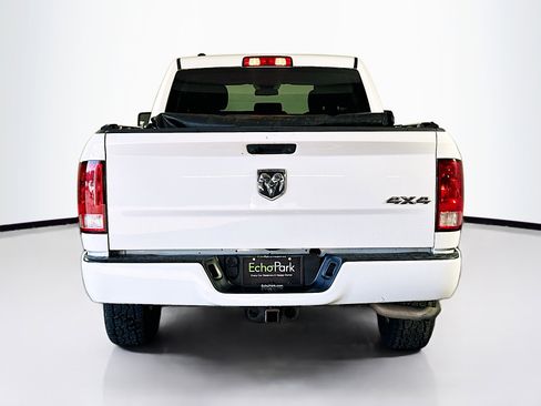 Used 2018 RAM 1500 Express image 7