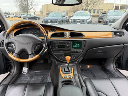 Used 2001 Jaguar S-TYPE 4.0 image 3