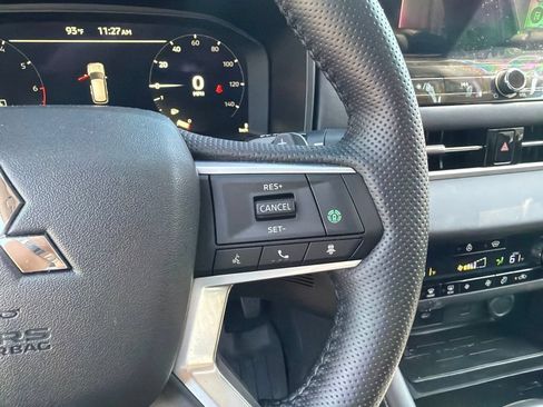 Used 2026 Mitsubishi Outlander SE AWD/4WD image 22