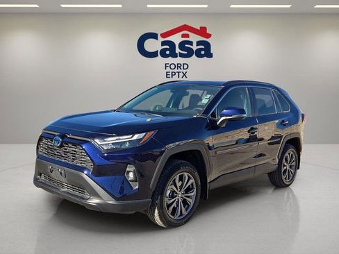 Used 2024 Toyota RAV4 XLE Premium image 6