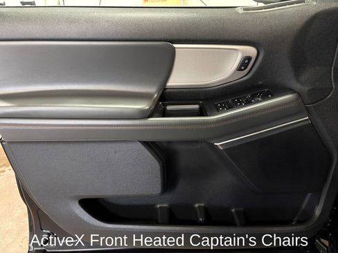 Used 2025 Ford Expedition Active image 15