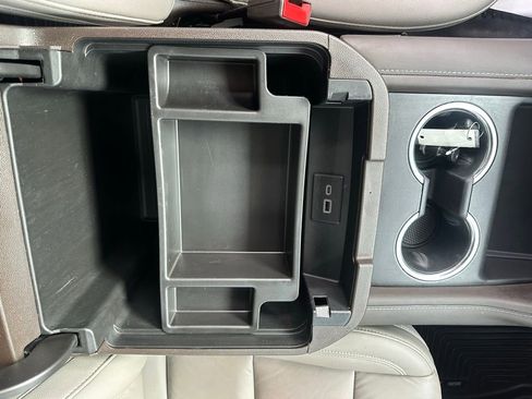 Used 2022 Chevrolet Tahoe LT image 19