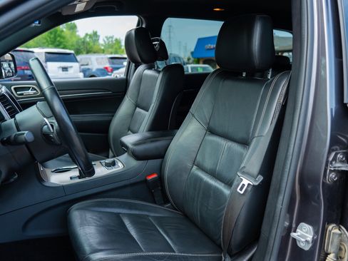 Used 2015 Jeep Grand Cherokee Limited w/ Trailer Tow Group IV image 17