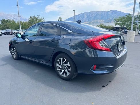 Used 2018 Honda Civic EX image 6