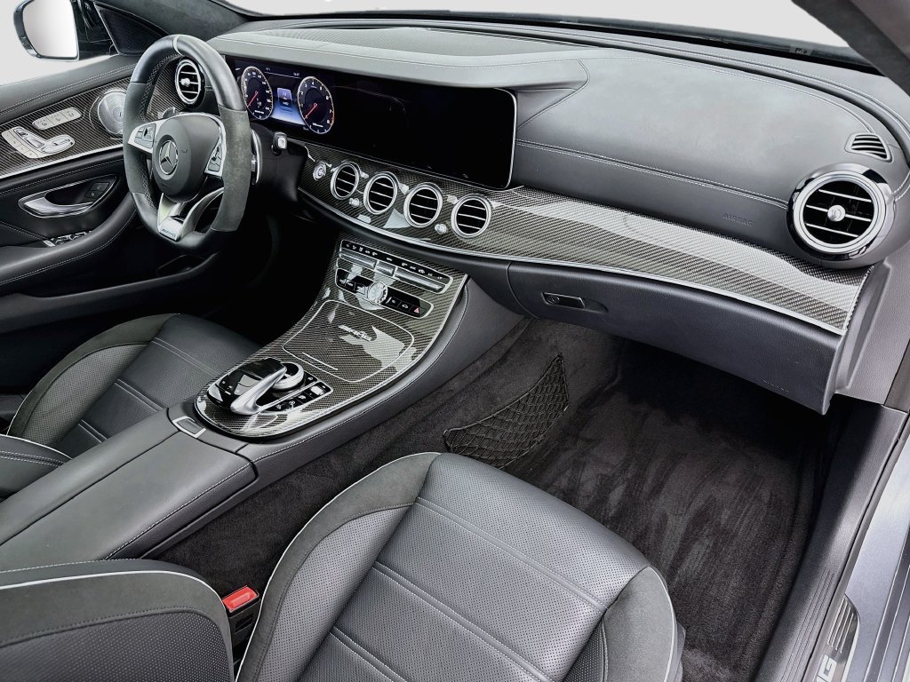 Used 2018 Mercedes-Benz E 63 AMG S image 16