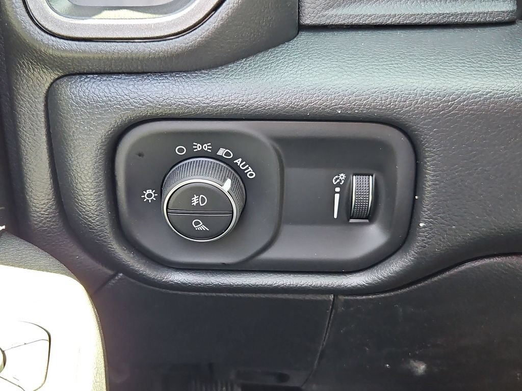 New 2026 RAM 2500 Tradesman AWD/4WD image 18
