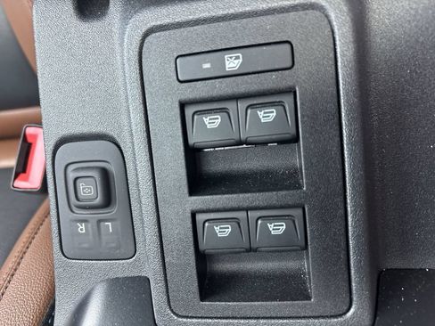 Used 2024 Ford Bronco Outer Banks AWD/4WD image 15
