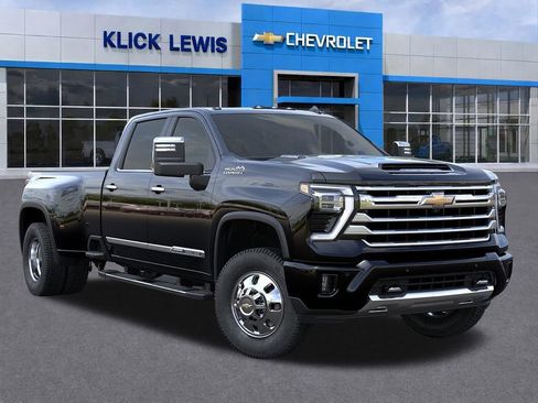 New 2026 Chevrolet Silverado 3500 High Country w/ High Country Premium Package AWD/4WD image 7