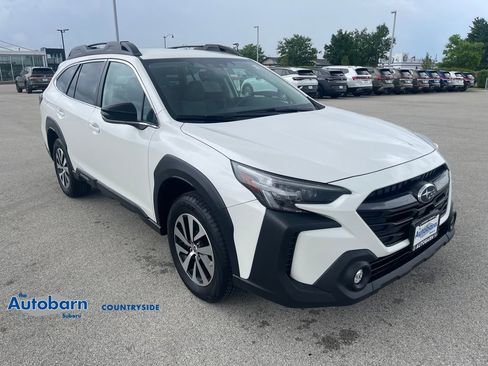 Used 2023 Subaru Outback Premium AWD/4WD image 7