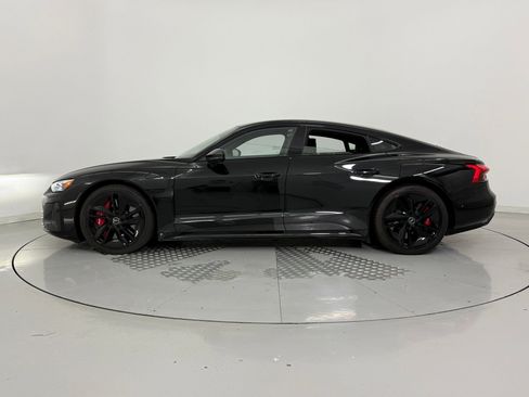 Used 2023 Audi RS e-tron GT image 2