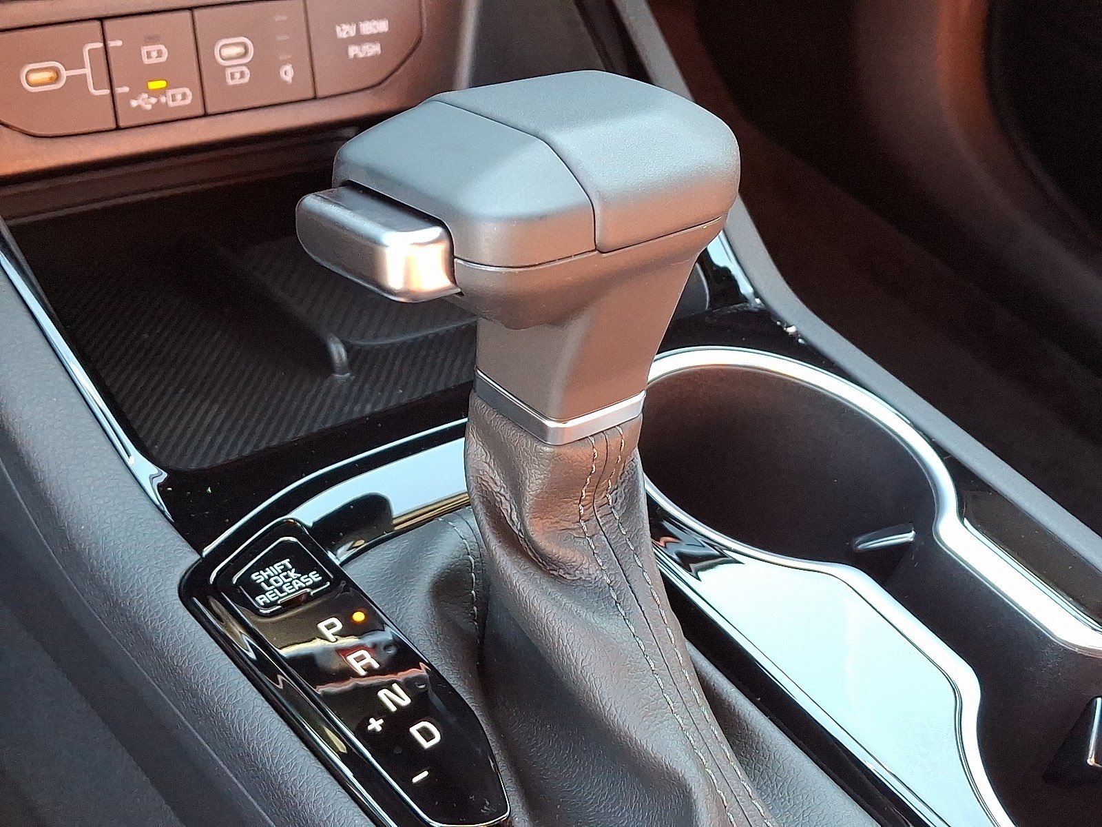New 2026 Kia K5 GT-Line w/ GT-Line Red Interior Package FWD image 7