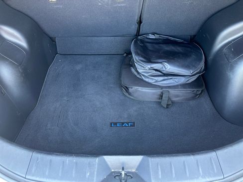 Used 2018 Nissan Leaf S w/ S Charge Package FWD image 10